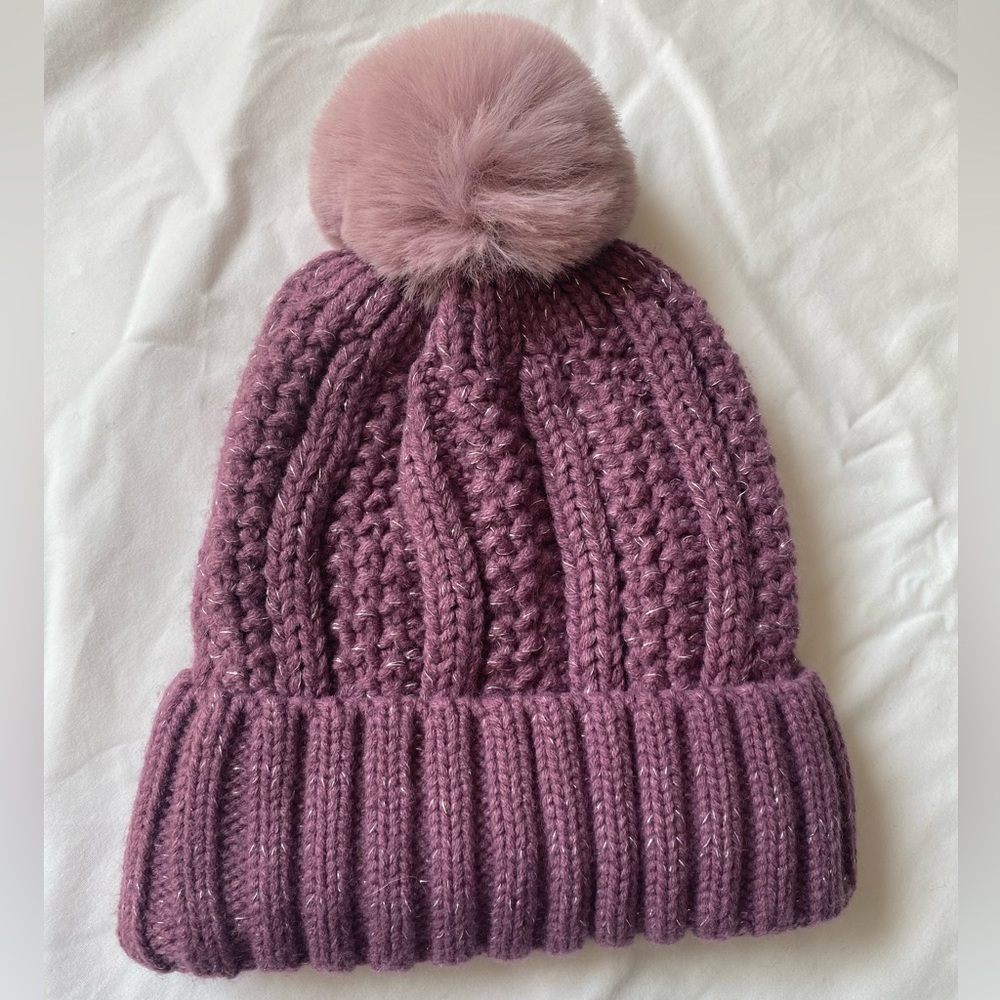 Mauve Knit Beanie w/ Fleece Lining